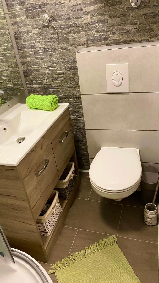 ピランStudio Apartma Saraアパートメント エクステリア 写真
